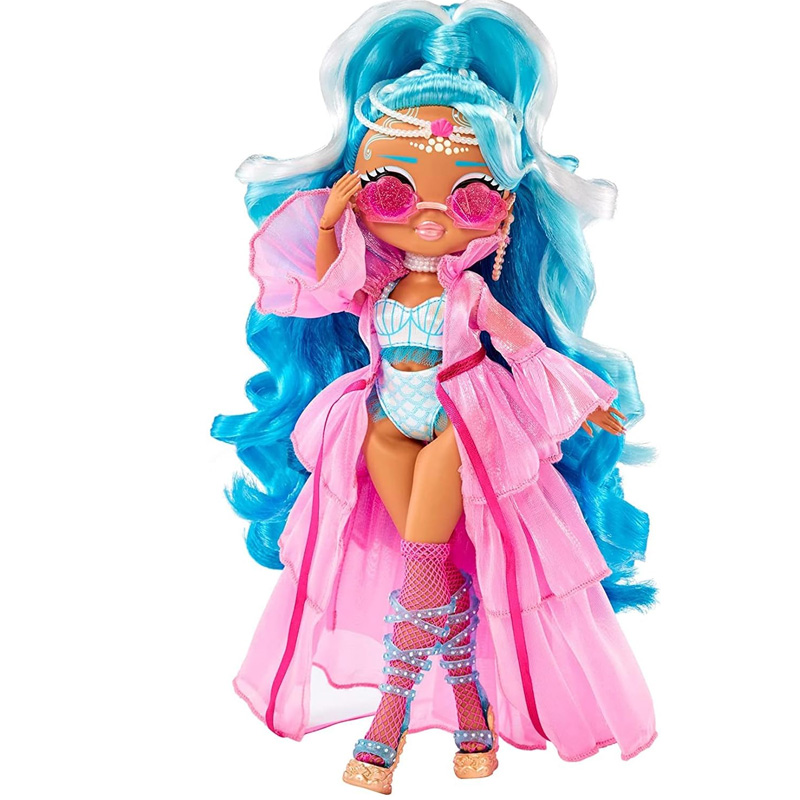 MGA-L.O.L.-Surprise!-O.M.G.-Queens---Splash-Beauty-Deluxe-Playset-3